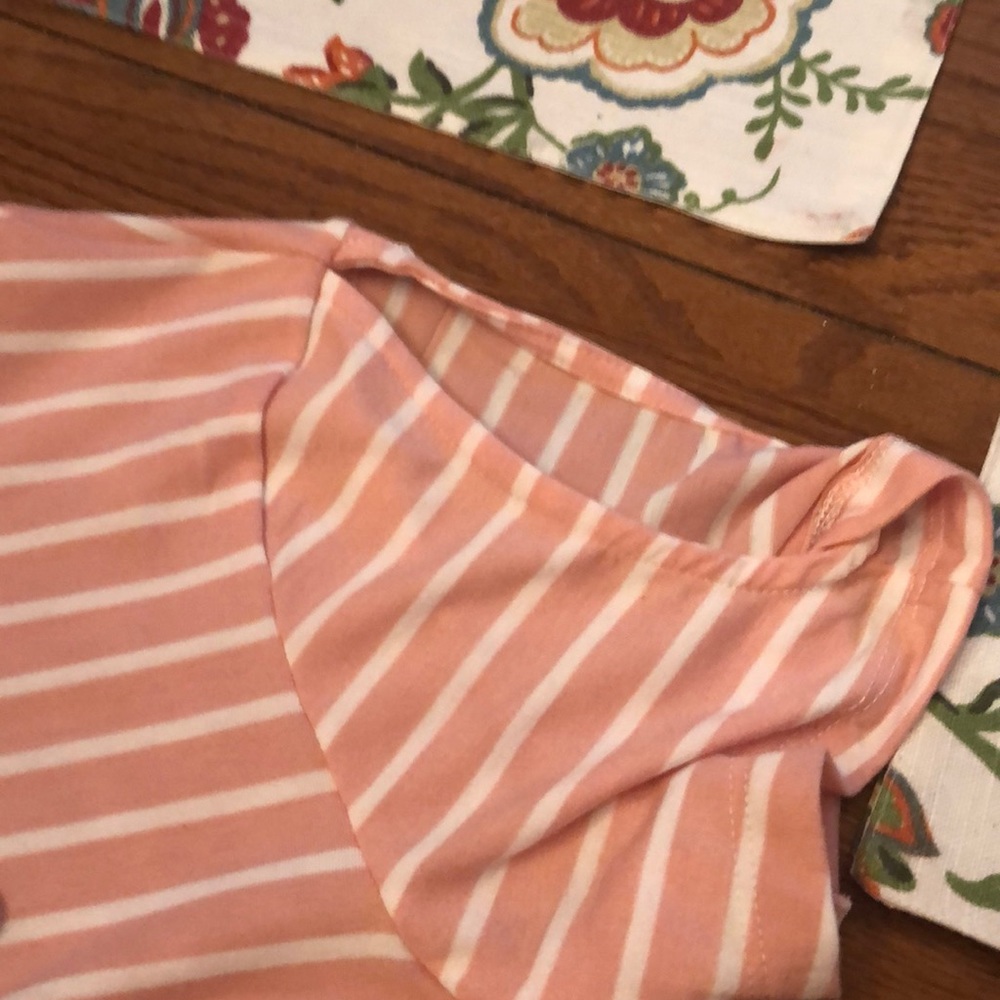 Shirt - Picture 2 of 2